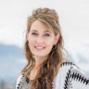 Meet your Posher, Chrisandra